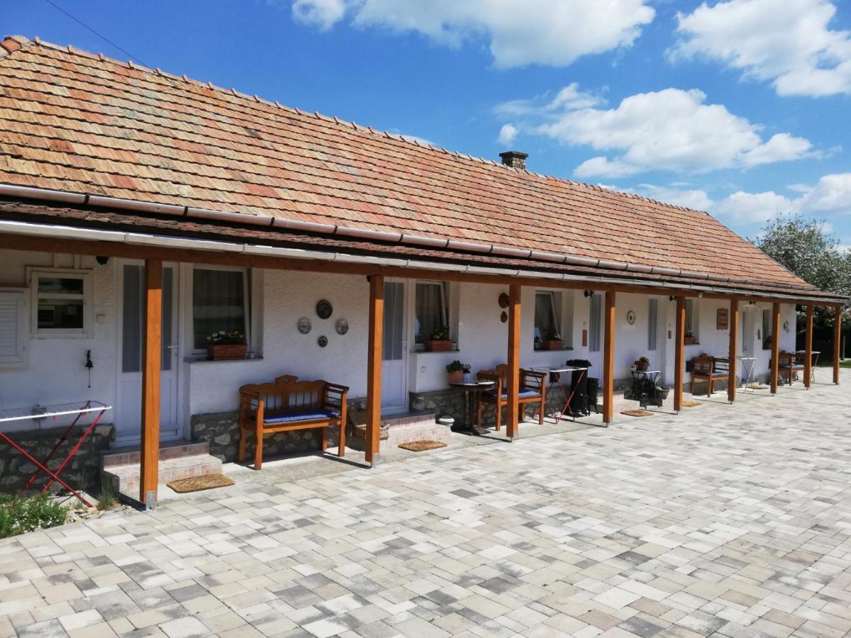 Bobita Apartmanhaz Szilvásvárad Extérieur photo