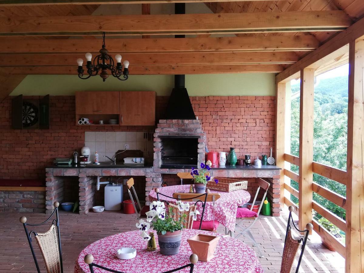 Bobita Apartmanhaz Szilvásvárad Extérieur photo